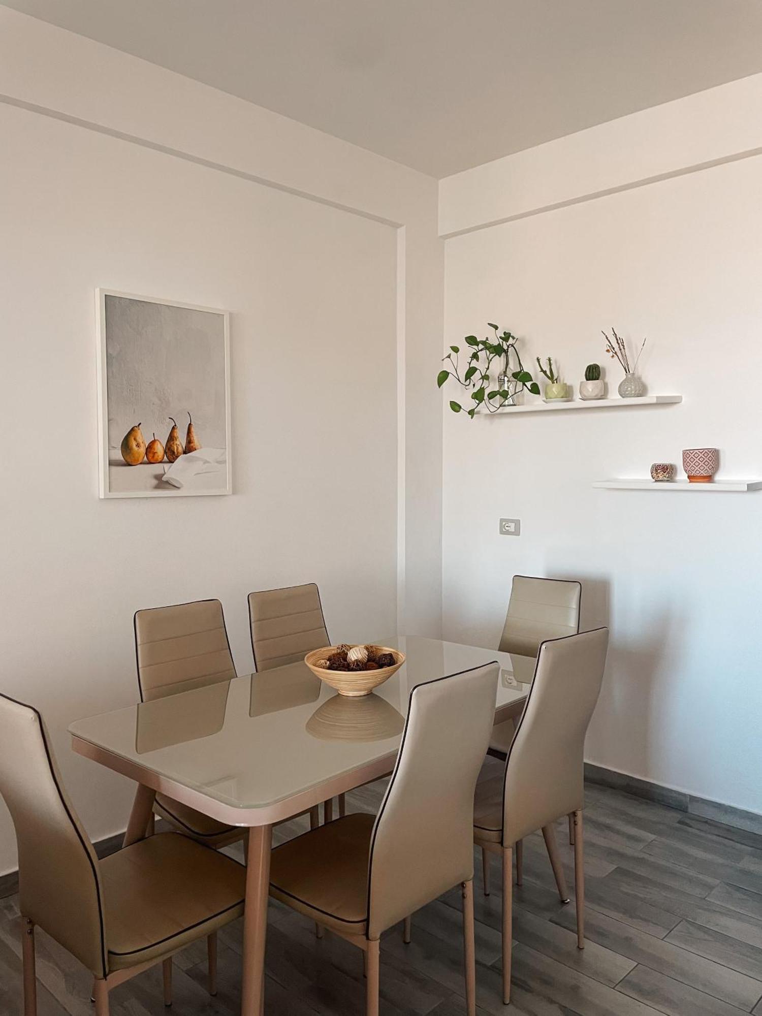 Aqua Holiday Apartments Vlorë Quarto foto