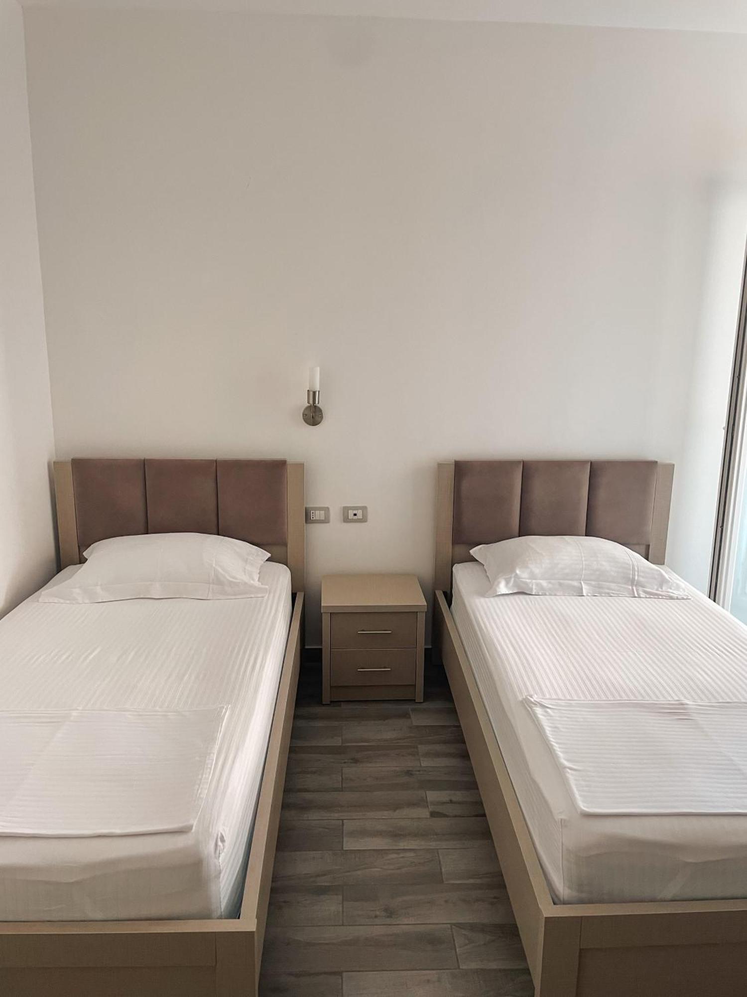 Aqua Holiday Apartments Vlorë Quarto foto